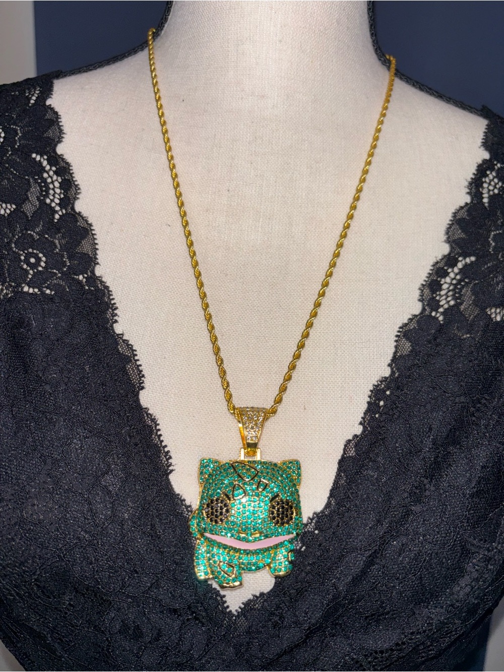 Gold Toned BULBASAUR Pokémon Pendant and Necklace